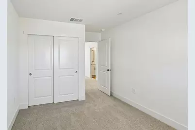 7816 Rivermeadow Way, Sacramento, CA 95832 - Photo 17