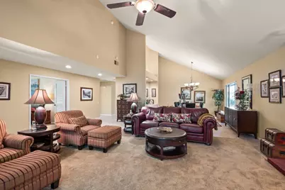 1839 Discovery Village Lane, Gold River, CA 95670 - Photo 9