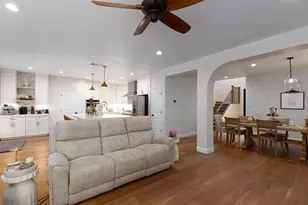 11886 Elk View Way, Rancho Cordova, CA 95742 - Photo 13