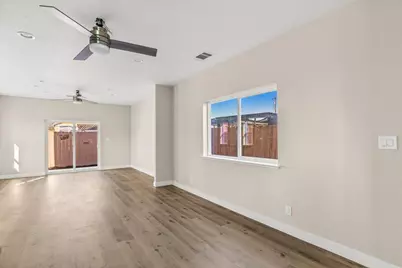 2379 E Willow Street, Stockton, CA 95205 - Photo 9