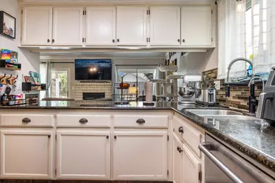 1555 Canyon Creek Drive, Newman, CA 95360 - Photo 15