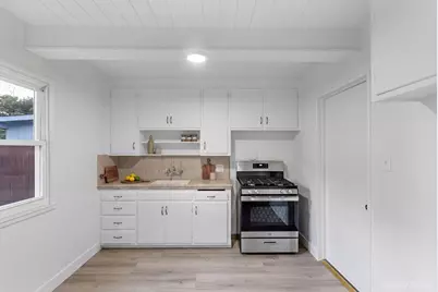 5511 Alcott Drive, Sacramento, CA 95820 - Photo 3