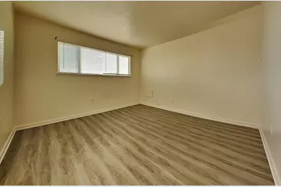 5644 Odea Drive, Sacramento, CA 95824 - Photo 19