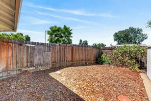 10951 Hirschfeld Way, Rancho Cordova, CA 95670 - Photo 39