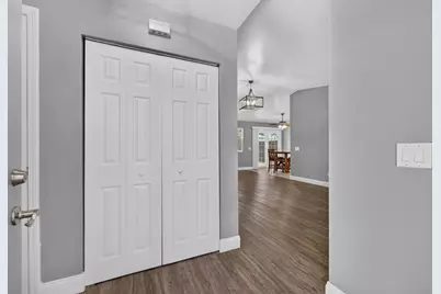 10951 Hirschfeld Way, Rancho Cordova, CA 95670 - Photo 5