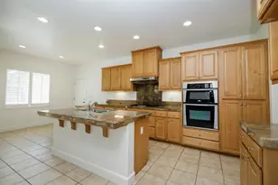 2049 Baluchi Way, Oakdale, CA 95361 - Photo 11