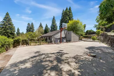 5443 Woodwynn Court, Fair Oaks, CA 95628 - Photo 17