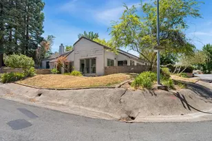 5443 Woodwynn Ct, Fair Oaks, CA 95628 - Photo 3