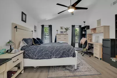 2413 Manor Oak Drive, Modesto, CA 95355 - Photo 25