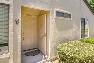 1131 Cedar Creek Drive #5, Modesto, CA 95355 - Photo 3