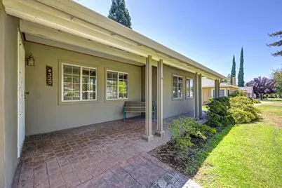 4320 Ravenwood Avenue, Sacramento, CA 95821 - Photo 5