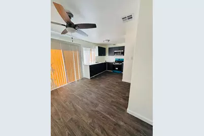 8741 Woodman Way #A, Sacramento, CA 95826 - Photo 9