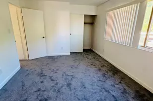 8741 Woodman Way, Sacramento, CA 95826 - Photo 3