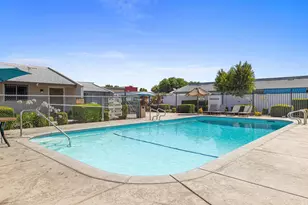 201 Woodrow Ave, Modesto, CA 95350 - Photo 23