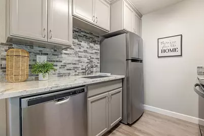 201 Woodrow Avenue #48, Modesto, CA 95350 - Photo 5