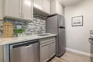 201 Woodrow Ave, Modesto, CA 95350 - Photo 5