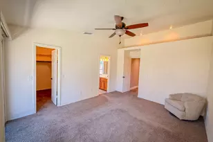 8809 Bridalsmith Dr, Sacramento, CA 95828 - Photo 25