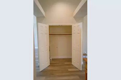 8809 Bridalsmith Drive, Sacramento, CA 95828 - Photo 13