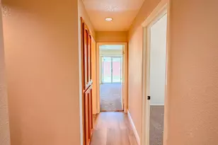 8809 Bridalsmith Dr, Sacramento, CA 95828 - Photo 21