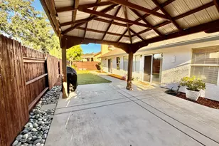 8809 Bridalsmith Dr, Sacramento, CA 95828 - Photo 31