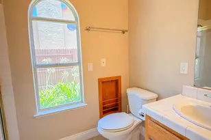 8809 Bridalsmith Dr, Sacramento, CA 95828 - Photo 21