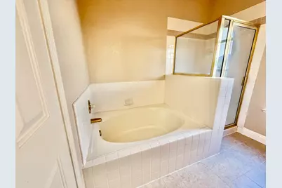 8809 Bridalsmith Drive, Sacramento, CA 95828 - Photo 21