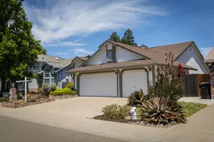 8809 Bridalsmith Dr, Sacramento, CA 95828 - Photo 5