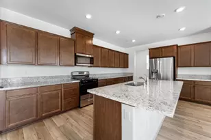 851 Rosazzo Ln, Manteca, CA 95337 - Photo 25
