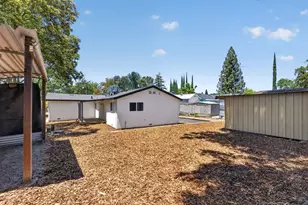 8240 Patton Ave, Citrus Heights, CA 95610 - Photo 27