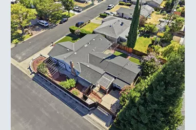 4652 Montclair Court, Granite Bay, CA 95746 - Photo 45