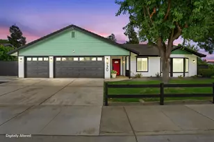 720 Lake Canyon Ave, Galt, CA 95632 - Photo 1