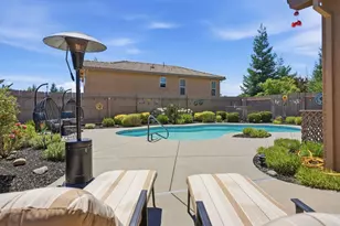 101 Gerrard Ct, Roseville, CA 95661 - Photo 31