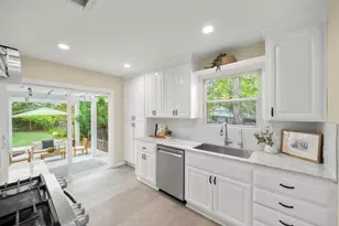 36 Lupine Way, Sacramento, CA 95819 - Photo 15