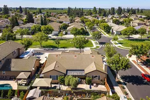 402 Farinelli, Escalon, CA 95320 - Photo 37