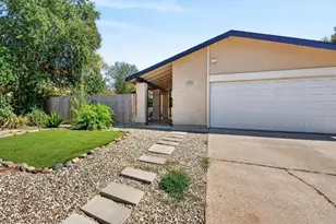 8488 Old Ranch Rd, Orangevale, CA 95662 - Photo 5