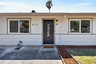 8732 El Toreador Way, Elk Grove, CA 95624 - Photo 3
