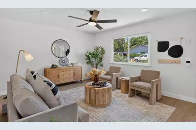 8732 El Toreador Way, Elk Grove, CA 95624 - Photo 5