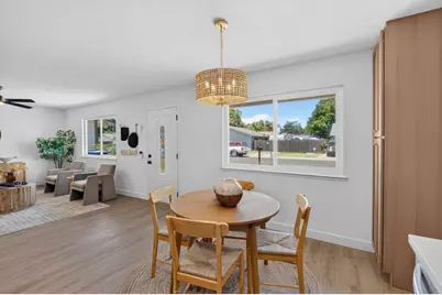 8732 El Toreador Way, Elk Grove, CA 95624 - Photo 9