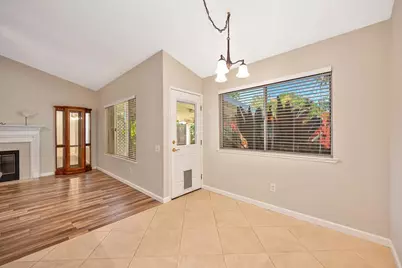 2712 Stoughton Way, Sacramento, CA 95827 - Photo 25