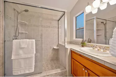 2712 Stoughton Way, Sacramento, CA 95827 - Photo 37
