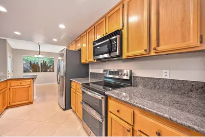 2712 Stoughton Way, Sacramento, CA 95827 - Photo 29