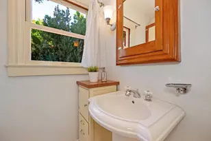 2509 10th Ave, Sacramento, CA 95818 - Photo 35