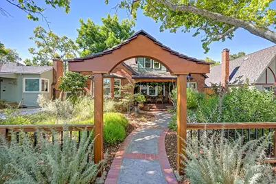 2509 10th Avenue, Sacramento, CA 95818 - Photo 7