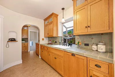 2509 10th Avenue, Sacramento, CA 95818 - Photo 25