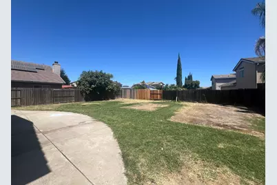 1019 Henry Long Boulevard, Stockton, CA 95206 - Photo 23
