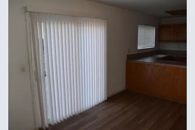 1019 Henry Long Boulevard, Stockton, CA 95206 - Photo 5