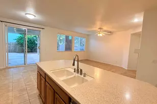 190 Belfont Cir, Sacramento, CA 95835 - Photo 11