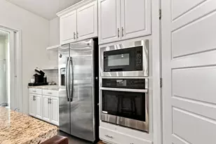 2752 Brookshire Cir, Woodland, CA 95776 - Photo 21