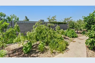2752 Brookshire Circle, Woodland, CA 95776 - Photo 55