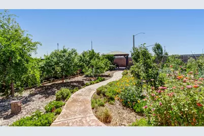 2752 Brookshire Circle, Woodland, CA 95776 - Photo 49